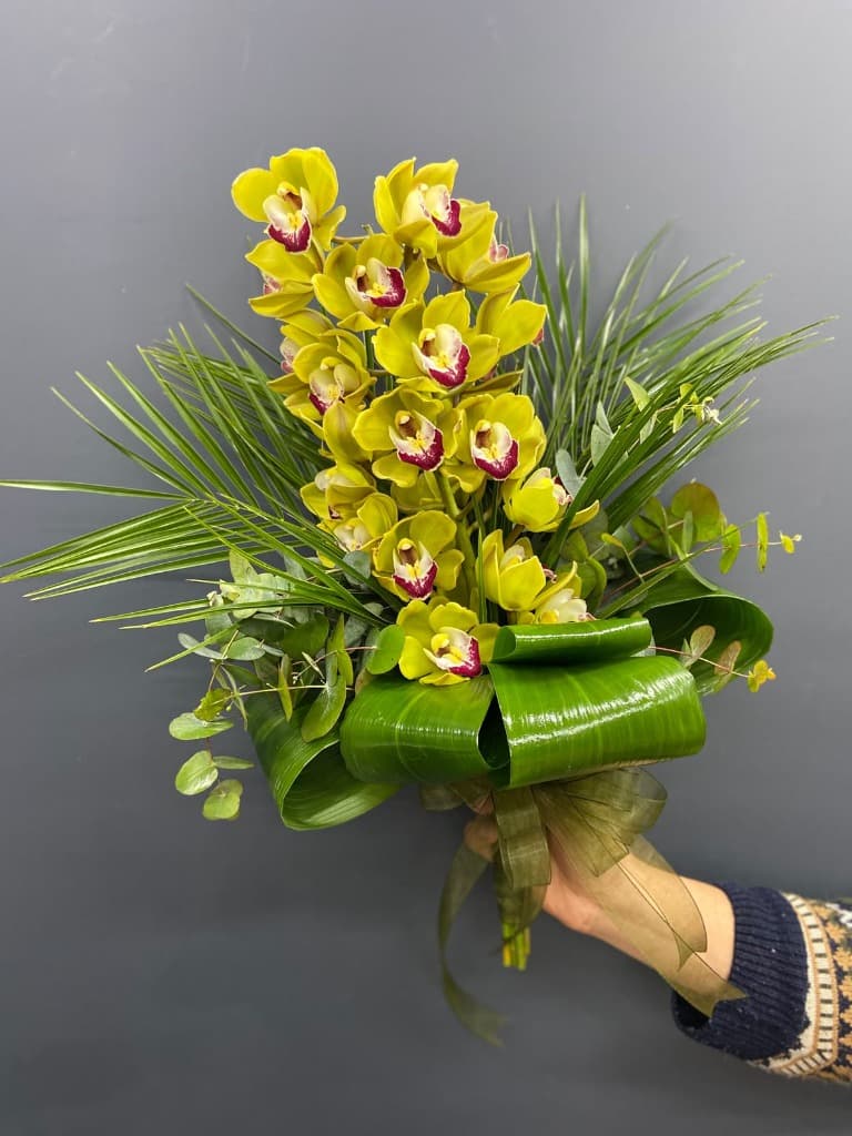 Lüks Cymbidium Orkide Tasarım Buketi