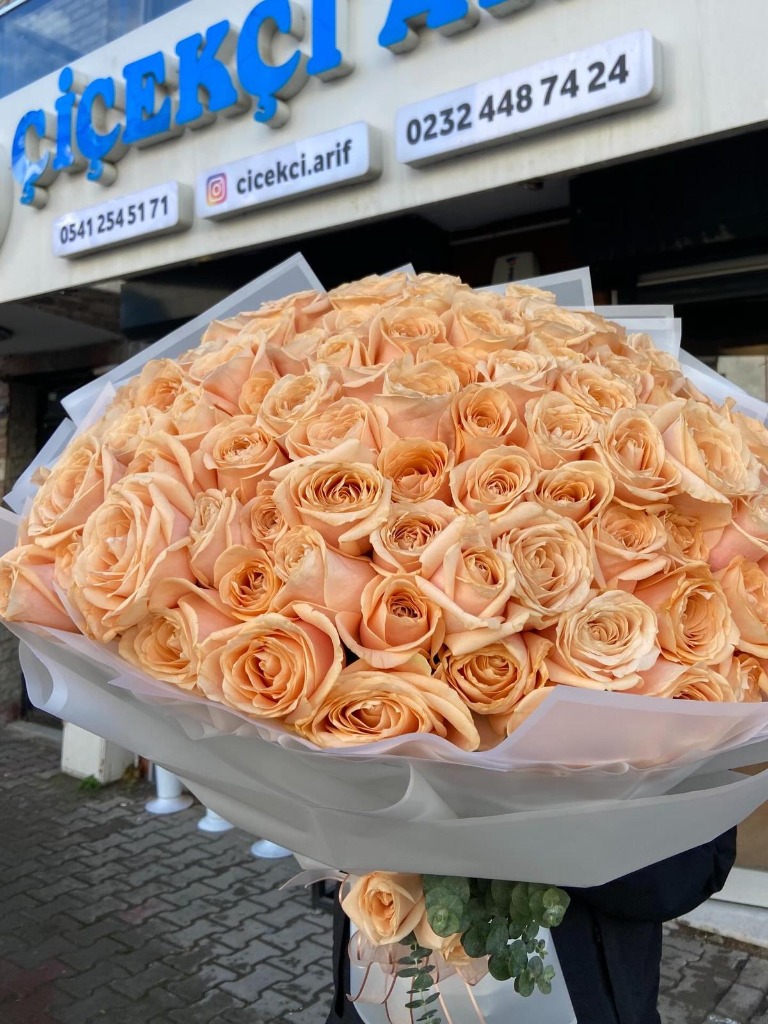 101 İthal Soft Gül Buketi